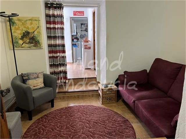 3 soverom Hus til salgs i Luque med garasje - € 102 000 (Ref: 9068431)