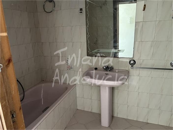 6 soverom Leilighet til salgs i Luque med garasje - € 110 000 (Ref: 9074788)