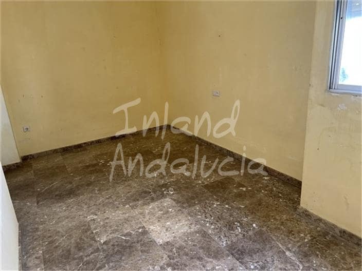 6 soverom Leilighet til salgs i Luque med garasje - € 110 000 (Ref: 9074788)