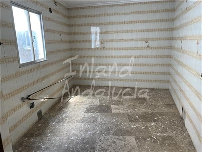 6 soverom Leilighet til salgs i Luque med garasje - € 110 000 (Ref: 9074788)