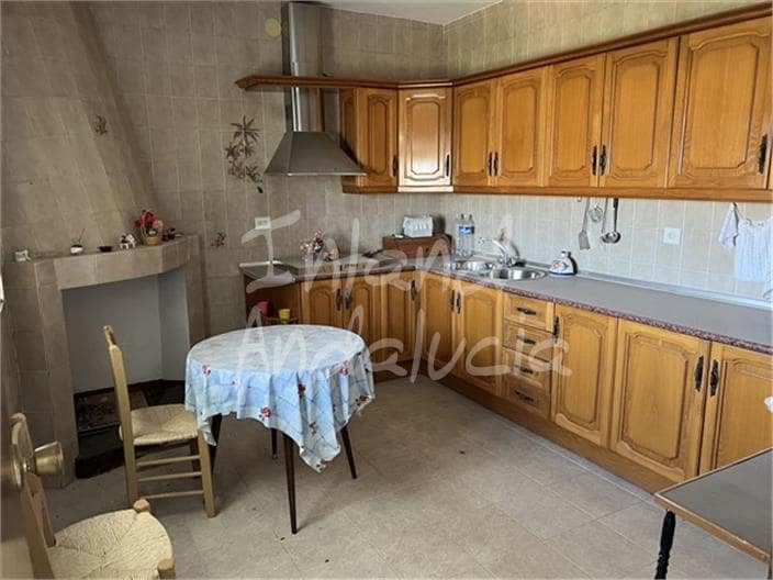 3 soverom Hus til salgs i Sabariego med garasje - € 128 000 (Ref: 9074789)