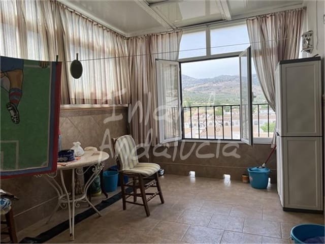 4 slaapkamer Huis te koop in Luque met garage - € 52.000 (Ref: 9097799)