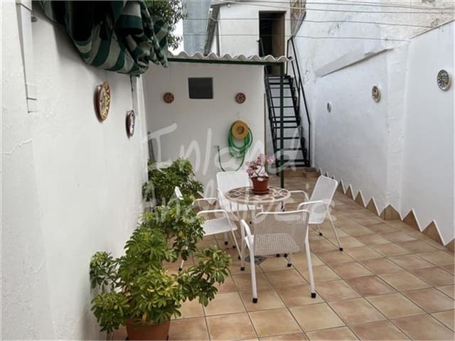 2 soverom Hus til salgs i Priego de Córdoba med garasje - € 53 000 (Ref: 9100353)