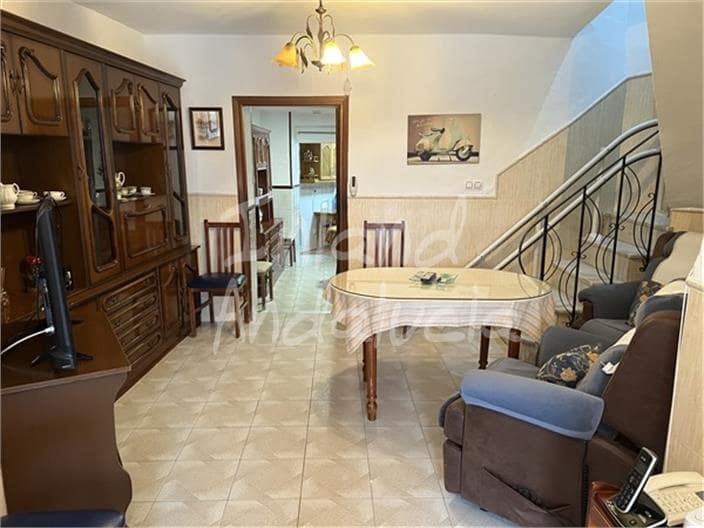 2 soverom Hus til salgs i Priego de Cordoba med garasje - € 53 000 (Ref: 9100353)