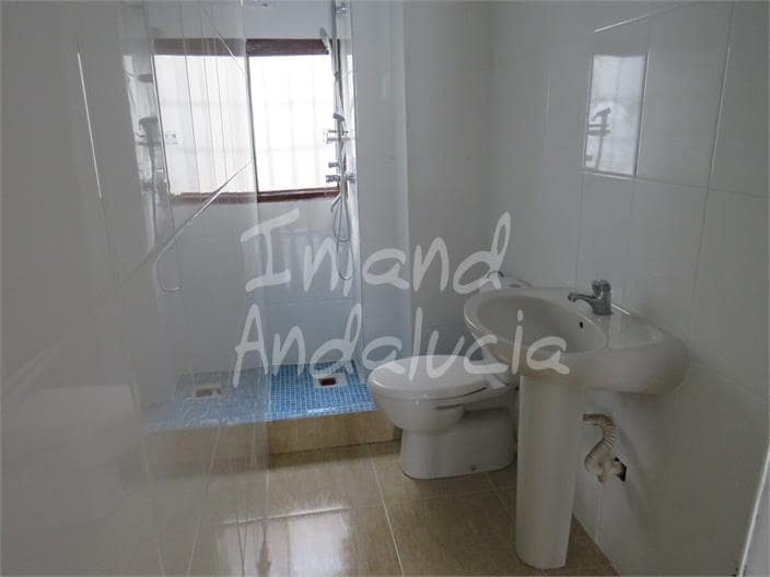 3 slaapkamer Huis te koop in Martos - € 75.000 (Ref: 9101863)