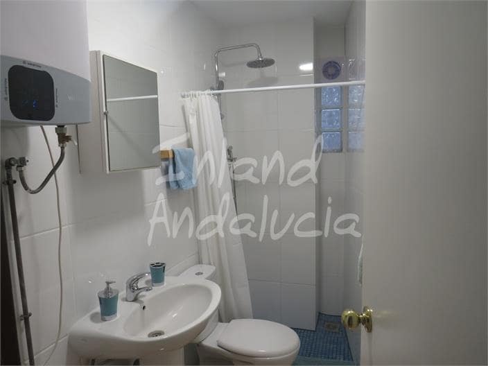 3 slaapkamer Huis te koop in Martos - € 75.000 (Ref: 9101863)