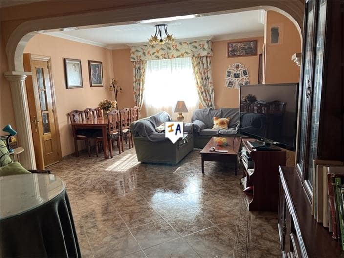 4 soverom Hus til salgs i Alcala la Real med garasje - € 175 000 (Ref: 9106197)