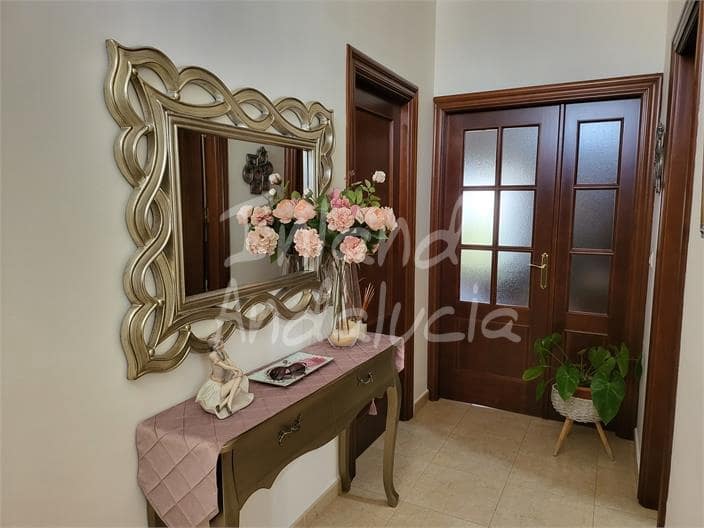 3 soveværelse Byhus til salg i Humilladero med garage - € 175.000 (Ref: 9106198)