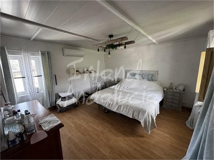 3 soveværelse Finca/Landehus til salg i Montefrio med swimmingpool garage - € 135.000 (Ref: 9109951)