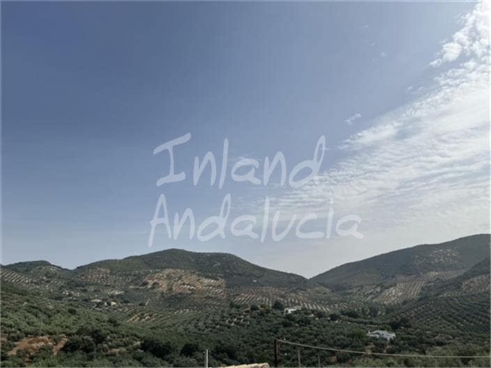 4 soveværelse Finca/Landehus til salg i Carcabuey med garage - € 135.000 (Ref: 9109952)