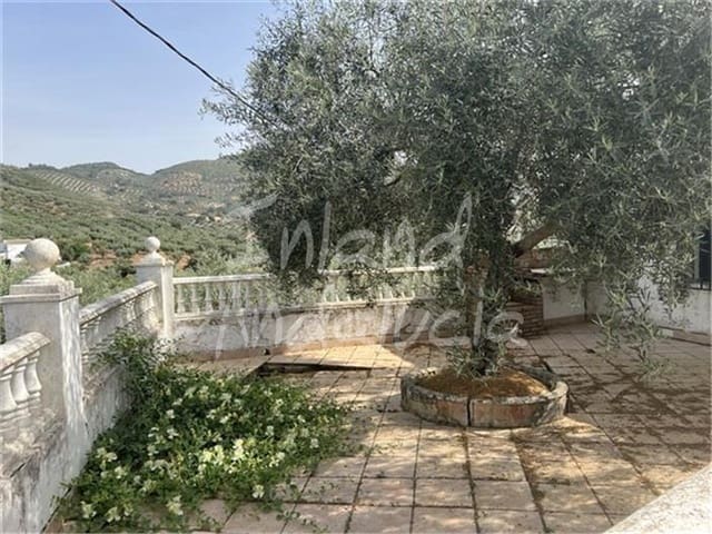 4 soveværelse Finca/Landehus til salg i Carcabuey med garage - € 135.000 (Ref: 9109952)