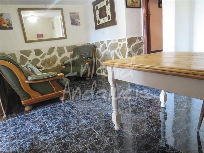 4 soveværelse Byhus til salg i Martos - € 36.000 (Ref: 9115654)