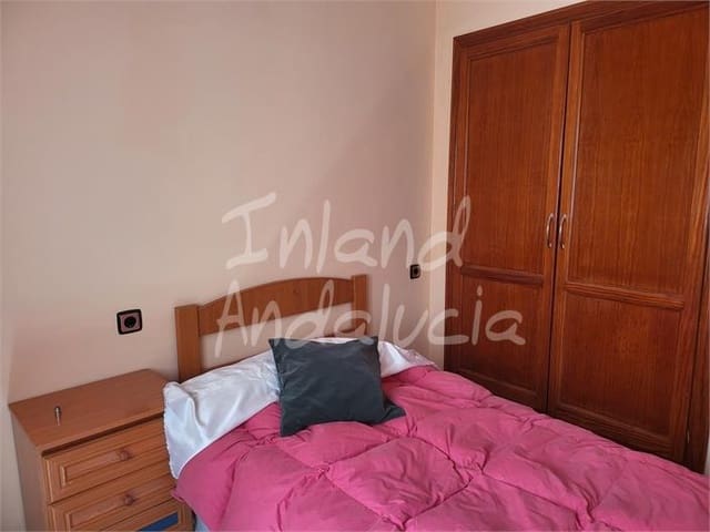 4 camera da letto Casa in vendita in Casariche con garage - 134.950 € (Rif: 9130618)
