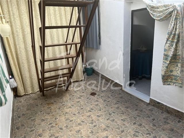 4 slaapkamer Huis te koop in Priego de Córdoba - € 82.000 (Ref: 9145138)