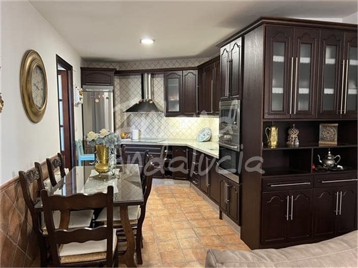 5 soverom Hus til salgs i Alcala la Real med garasje - € 333 000 (Ref: 9146667)