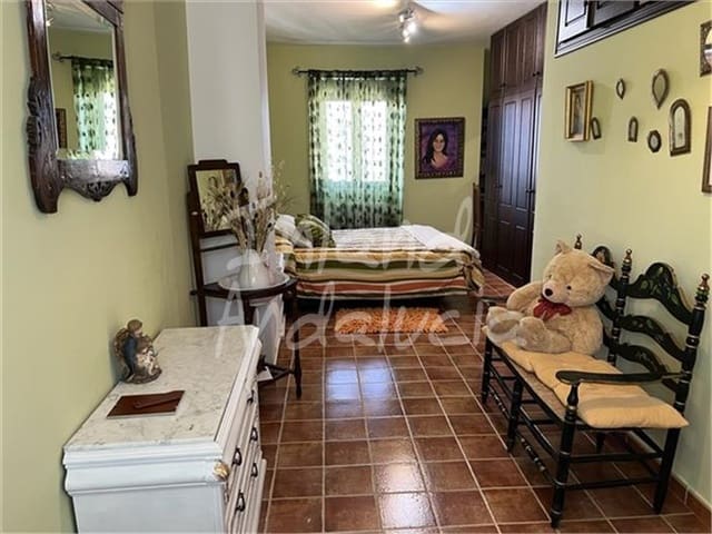 5 camera da letto Casa in vendita in Santa Ana, Alcalá la Real con garage - 333.000 € (Rif: 9146667)