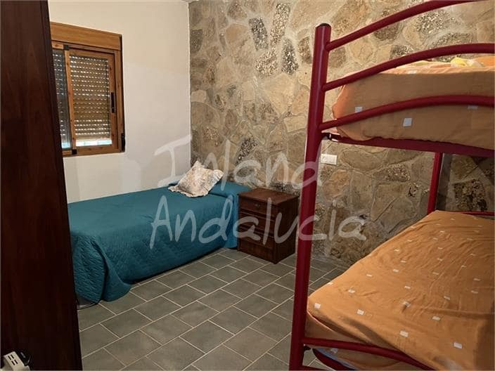 2 soveværelse Villa til salg i Sabariego med swimmingpool garage - € 160.000 (Ref: 9160716)