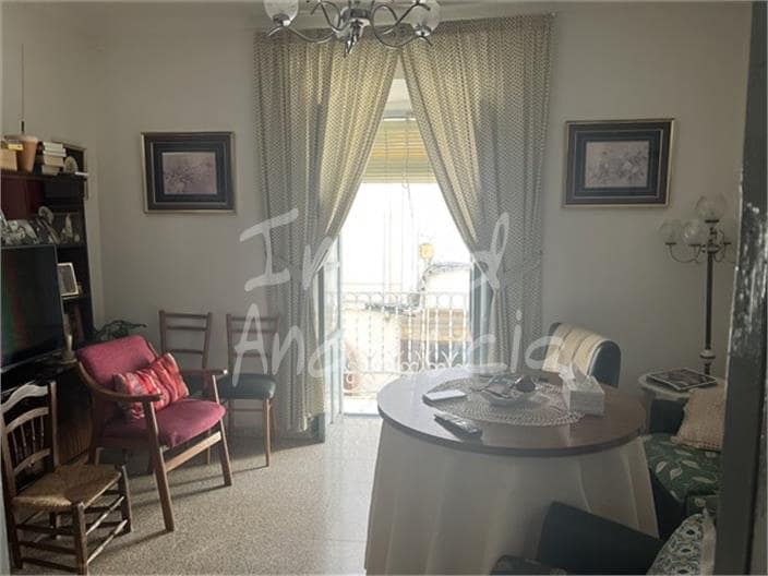 3 soveværelse Byhus til salg i Alcala la Real med garage - € 120.000 (Ref: 9186576)