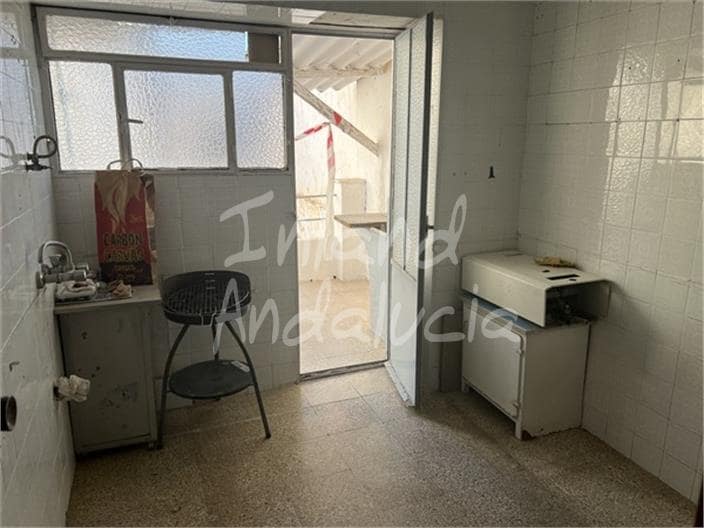 3 soveværelse Byhus til salg i Alcala la Real med garage - € 120.000 (Ref: 9186576)