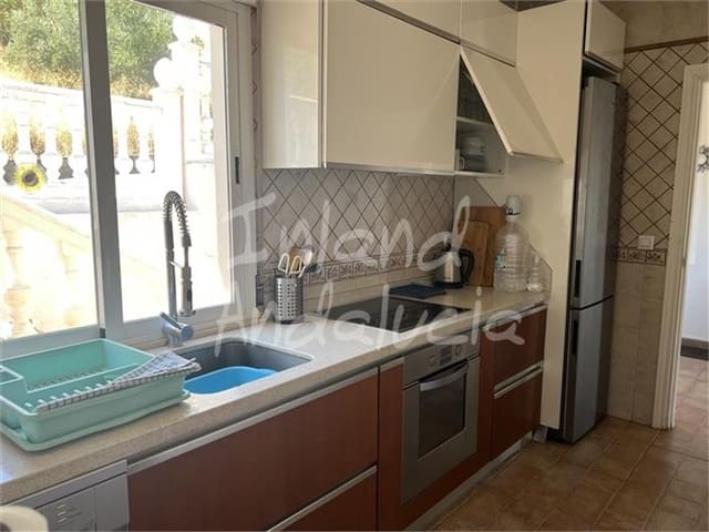 3 soveværelse Villa til salg i Puerto Lope, Moclín med swimmingpool - € 175.000 (Ref: 9186578)