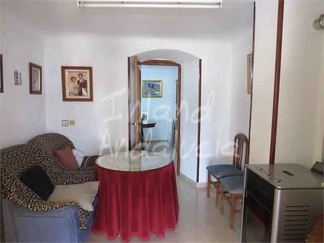 4 sovrum Hus till salu i Martos med garage - 118 000 € (Ref: 9193448)