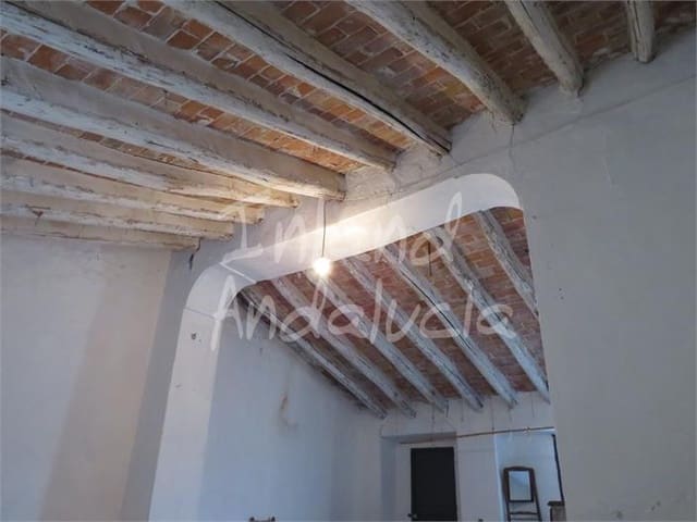 4 sovrum Hus till salu i Martos med garage - 118 000 € (Ref: 9193448)