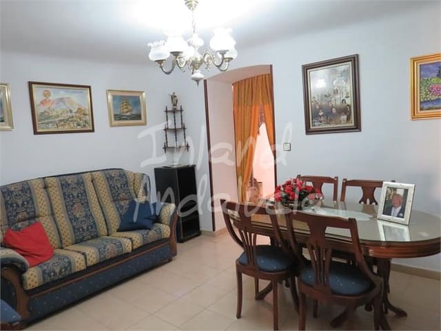 4 sovrum Hus till salu i Martos med garage - 118 000 € (Ref: 9193448)