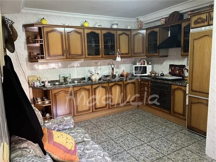 4 sovrum Hus till salu i Alcala la Real med garage - 170 000 € (Ref: 9197422)