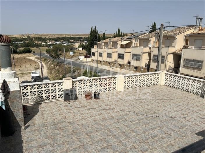 4 sovrum Hus till salu i Alcala la Real med garage - 170 000 € (Ref: 9197422)