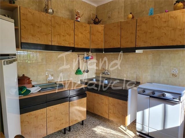 5 Zimmer Haus zu verkaufen in Antequera mit Garage - 189.950 € (Ref: 9202094)