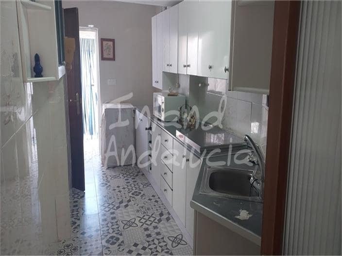 5 slaapkamer Huis te koop in Fuente-Tojar - € 58.000 (Ref: 9235885)