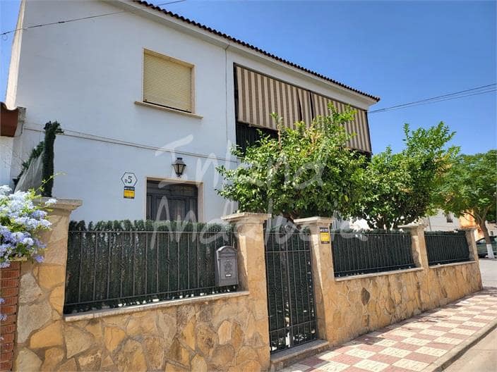 Casa de 5 habitaciones en Mollina en venta con garaje - 540.000 € (Ref: 9235886)