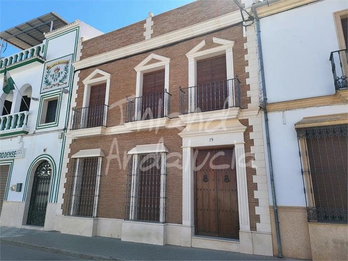 4 soveværelse Byhus til salg i La Roda de Andalucia - € 345.000 (Ref: 9239507)