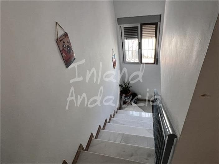 4 soveværelse Byhus til salg i Tozar med garage - € 105.000 (Ref: 9242563)