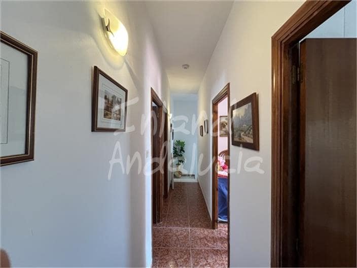 4 soveværelse Byhus til salg i Tozar med garage - € 105.000 (Ref: 9242563)