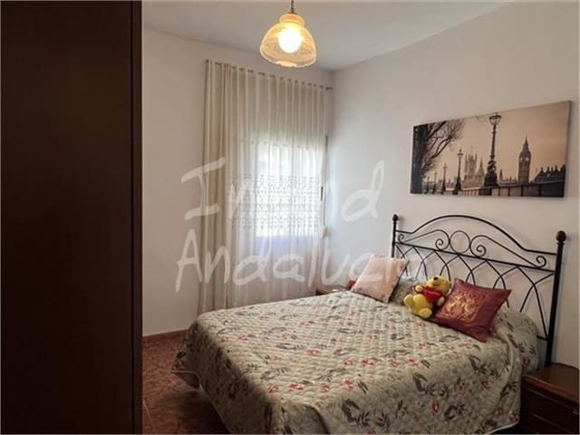 4 soveværelse Byhus til salg i Tozar, Moclín med garage - € 105.000 (Ref: 9242563)