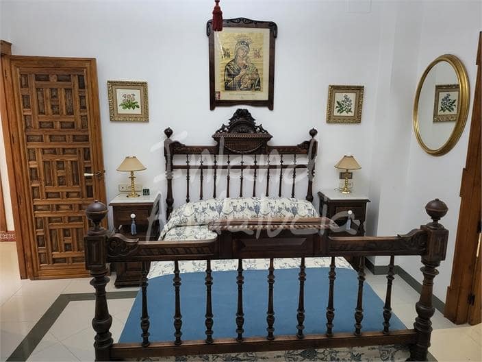 5 chambre Maison de Ville à vendre à Encinas Reales avec garage - 375 000 € (Ref: 9246244)