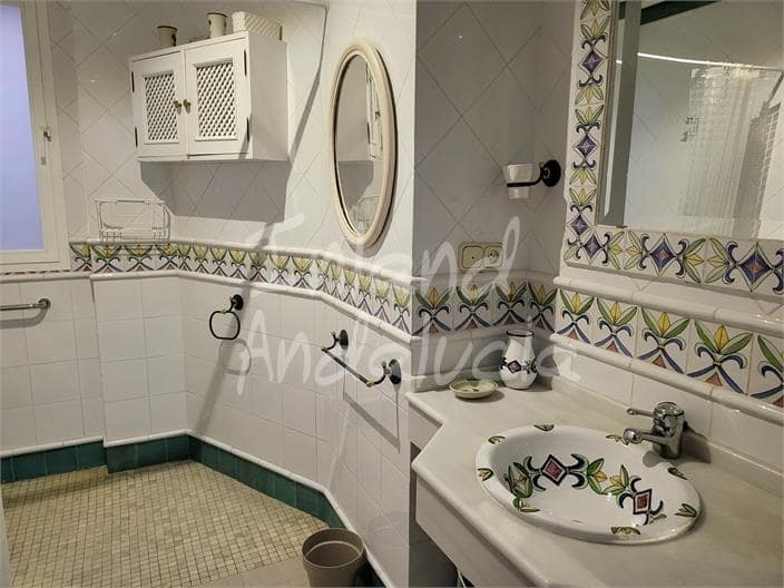 5 chambre Maison de Ville à vendre à Encinas Reales avec garage - 375 000 € (Ref: 9246244)