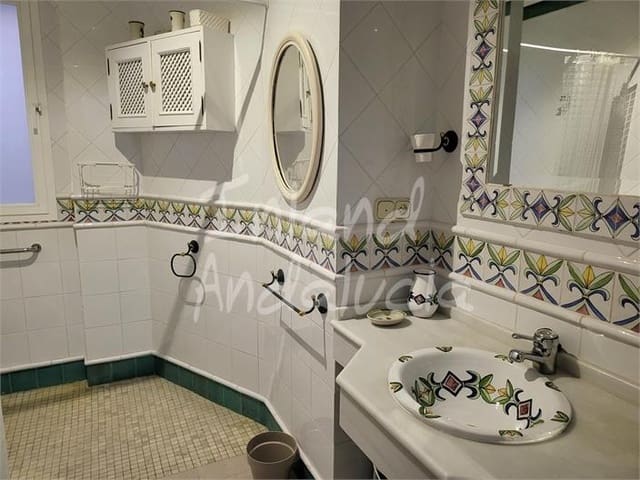 5 soverom Hus til salgs i Encinas Reales med garasje - € 375 000 (Ref: 9246244)