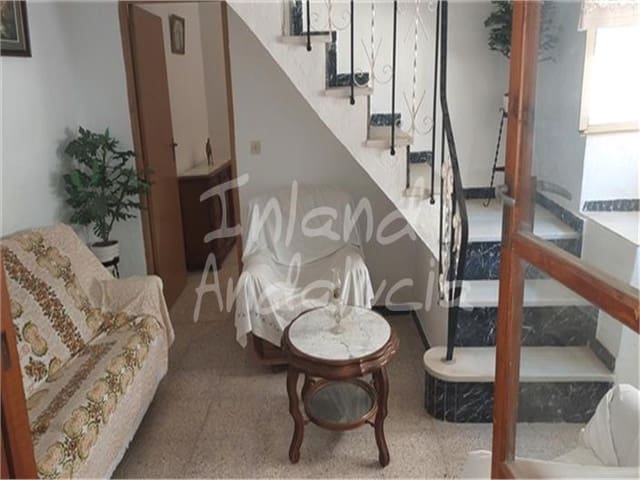 4 soveværelse Byhus til salg i Fuente-Tójar med garage - € 78.000 (Ref: 9254520)