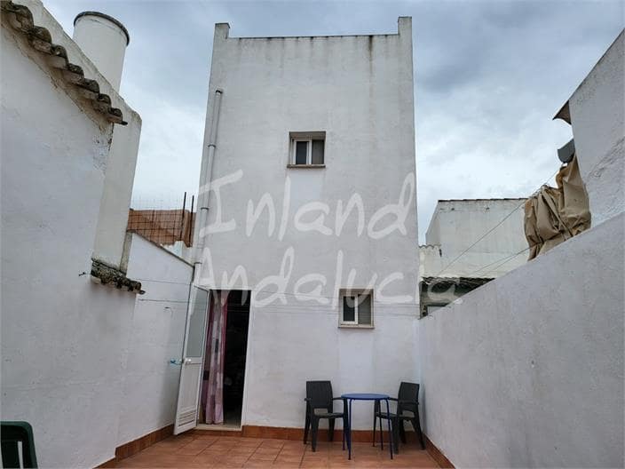 4 soveværelse Byhus til salg i Aguadulce - € 100.000 (Ref: 9262102)