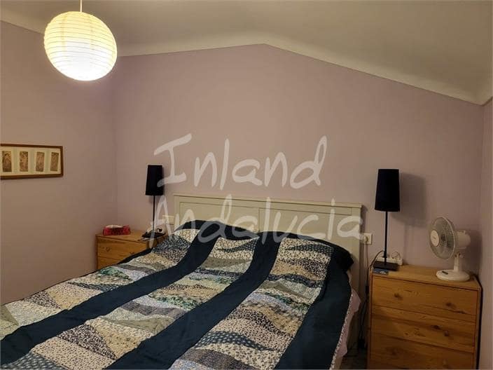 4 soveværelse Byhus til salg i Aguadulce - € 100.000 (Ref: 9262102)