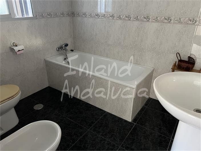 3 soverom Hus til salgs i Alcala la Real med garasje - € 77 000 (Ref: 9262103)