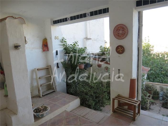 3 slaapkamer Huis te koop in Martos - € 50.000 (Ref: 9262104)