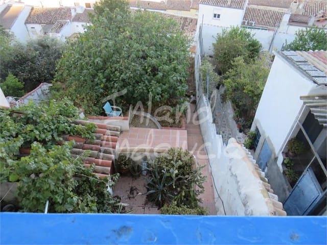 3 soverom Hus til salgs i Martos - € 50 000 (Ref: 9262104)