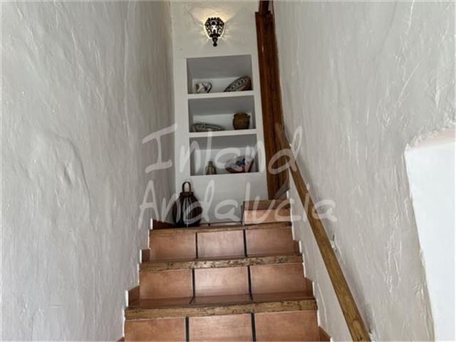 5 slaapkamer Finca/Landhuis te koop in Cabra met zwembad garage - € 430.000 (Ref: 9262105)