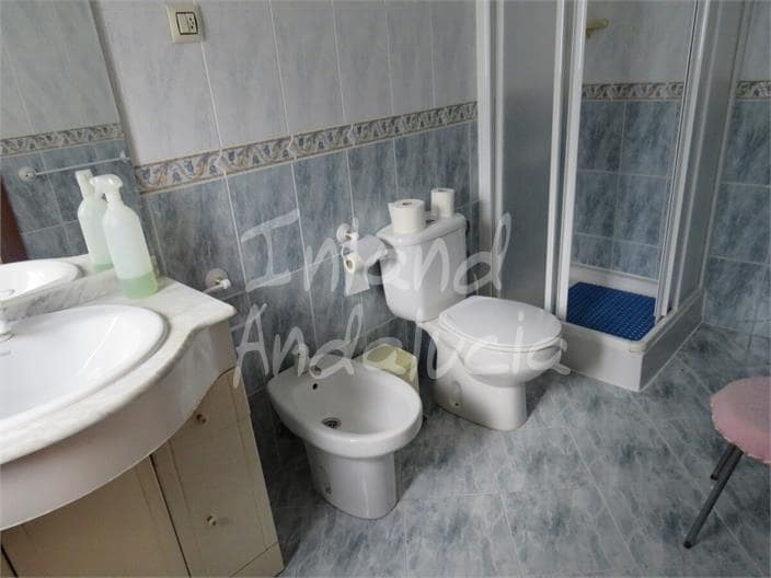 4 sovrum Hus till salu i Martos med garage - 78 000 € (Ref: 9269061)