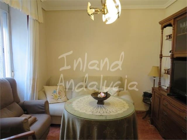 4 chambre Maison de Ville à vendre à Martos avec garage - 78 000 € (Ref: 9269061)