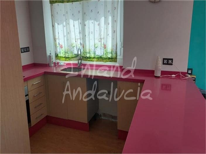3 bedroom Townhouse for sale in Charilla with garage - € 160,000 (Ref: 9271982)