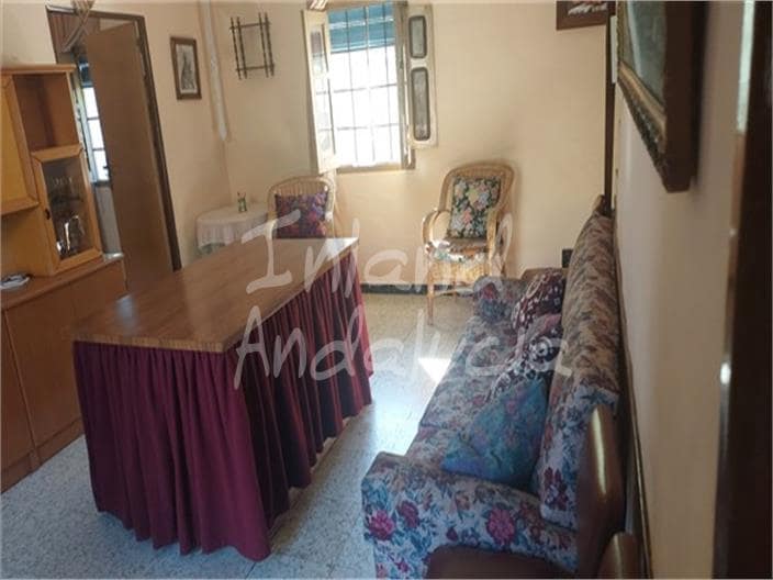 6 soveværelse Finca/Landehus til salg i Iznajar med garage - € 182.000 (Ref: 9275408)